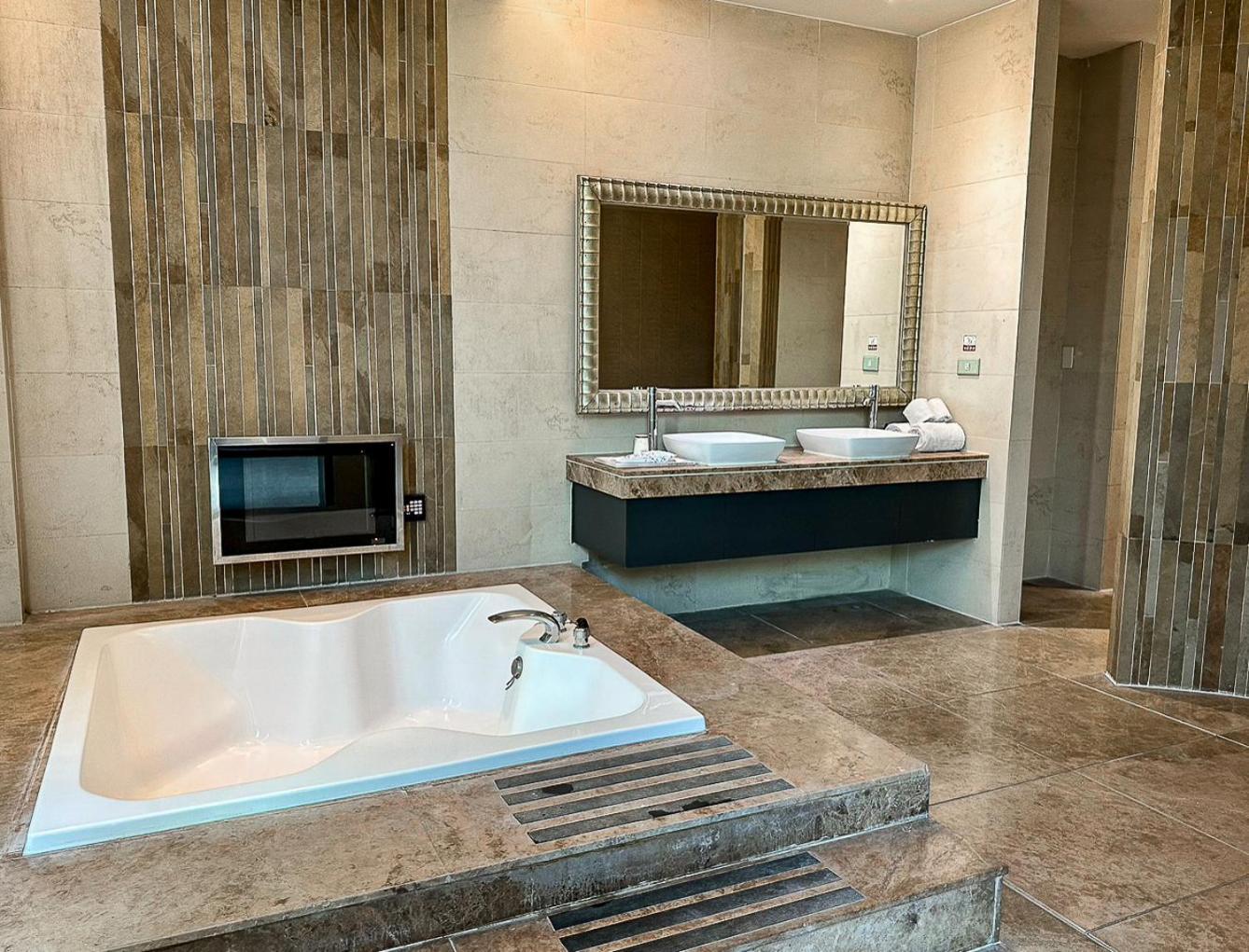 All-Ur Boutique Motel-Ping Tung Branch Pingtung Luaran gambar