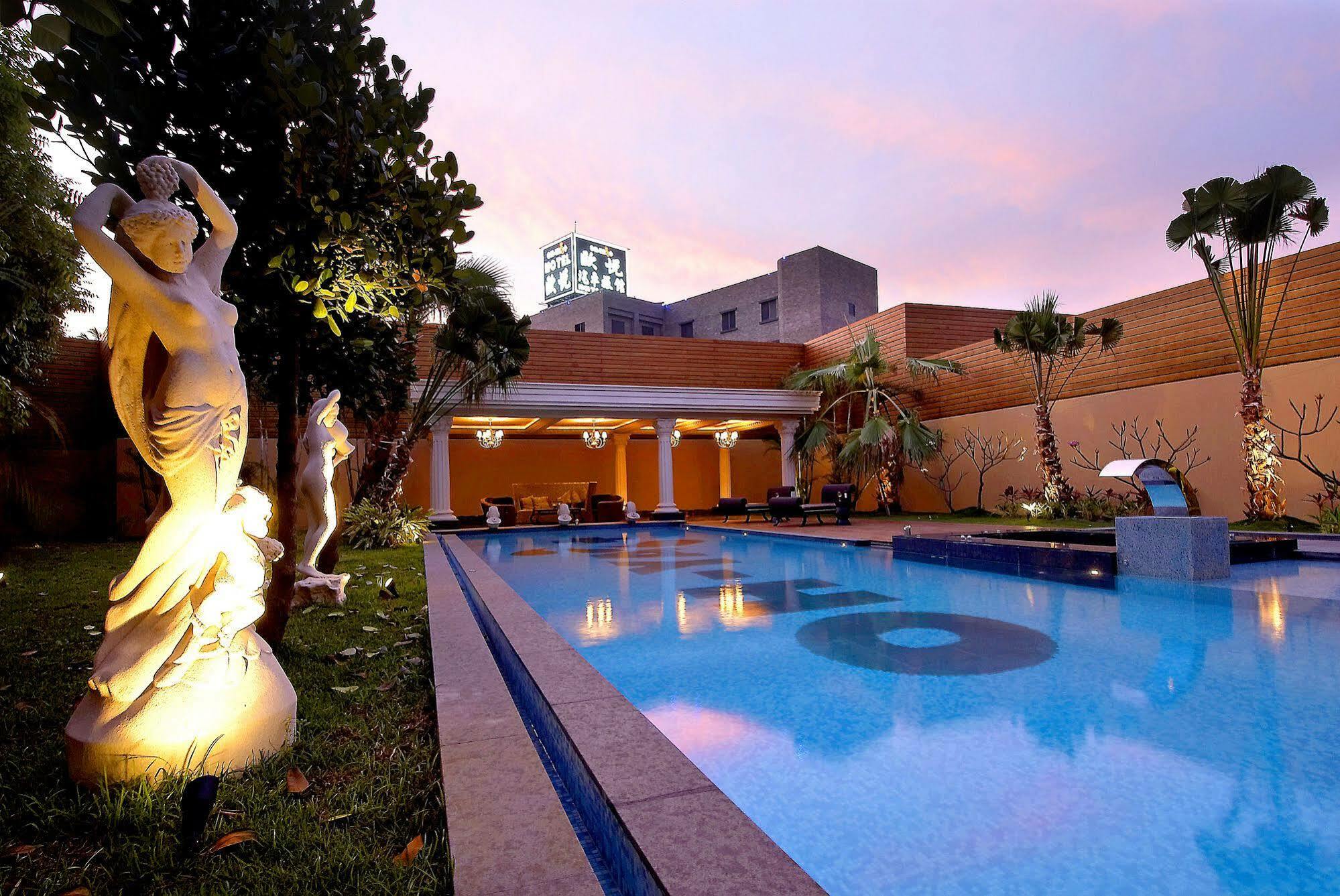 All-Ur Boutique Motel-Ping Tung Branch Pingtung Luaran gambar